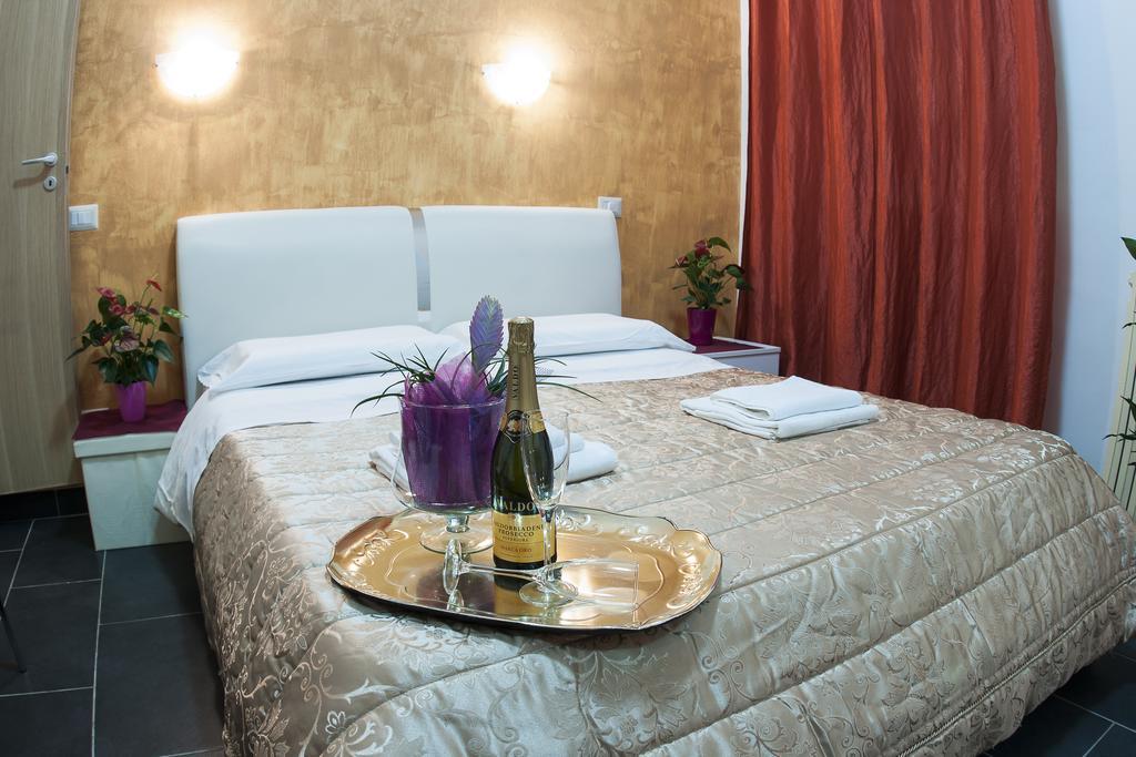 Gio' Suites Roma Cameră foto